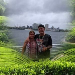 Meet your Posher, Eduardo